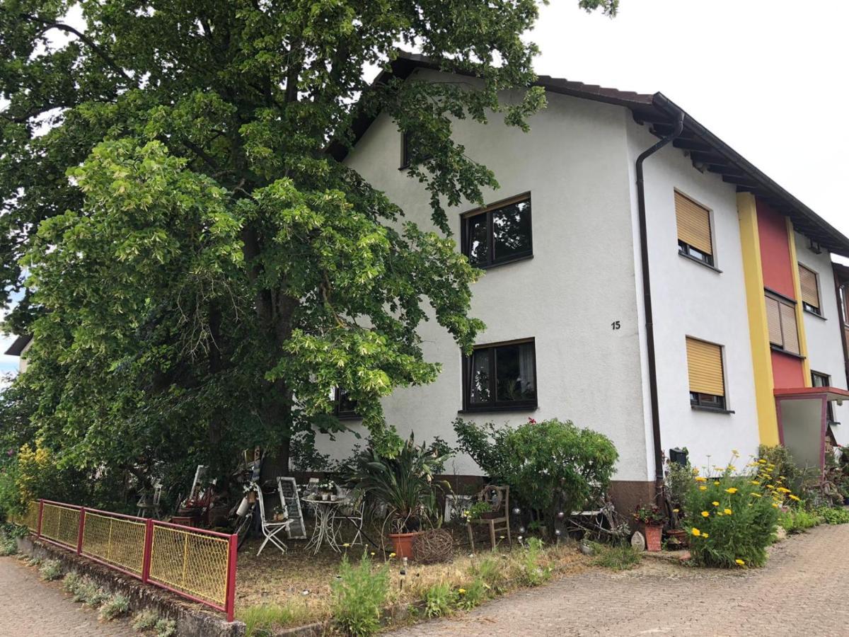 Apartamento Haus Schwarzwaldblick Achern Exterior foto