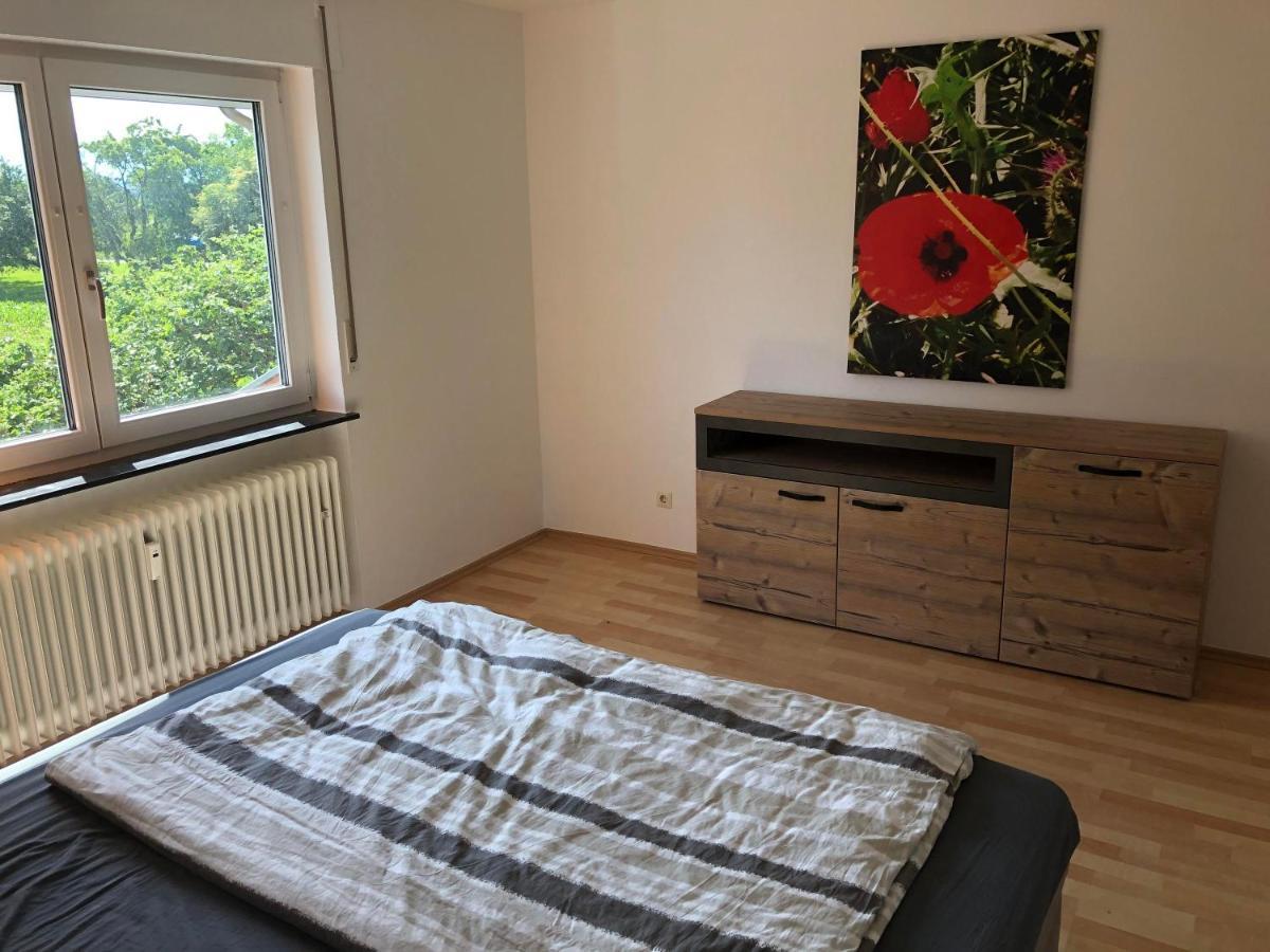 Apartamento Haus Schwarzwaldblick Achern Exterior foto